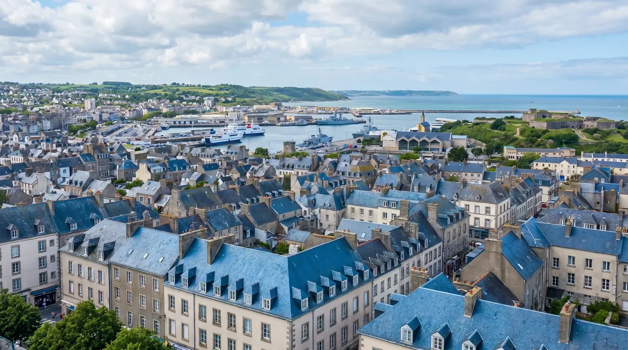 Couvreur à Cherbourg-en-Cotentin - Maison Pasquier sur une toiture en tuiles